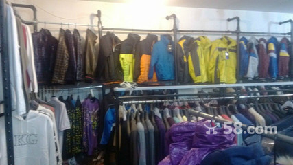 小投资大回报 昌平服装一手货源，开启创业新篇章